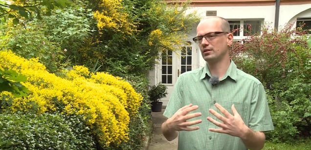 Video o výzkumu gestikulace v ÚJČ na YouTube